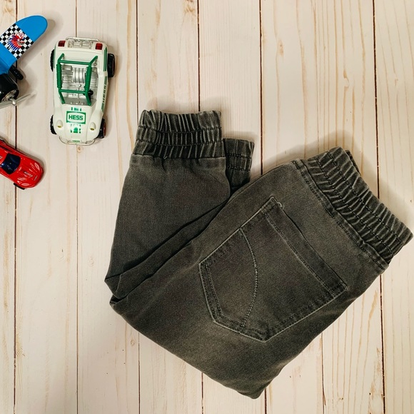 Joe’s Jogger Jeans 👖 - Picture 6 of 9